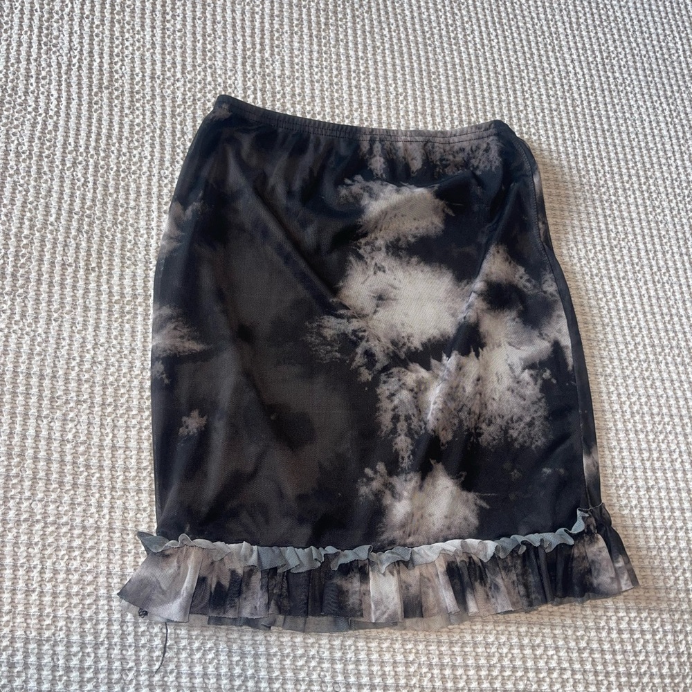 Pretty little thing skirt